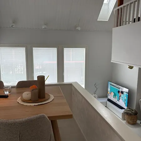 Aurora Family House
